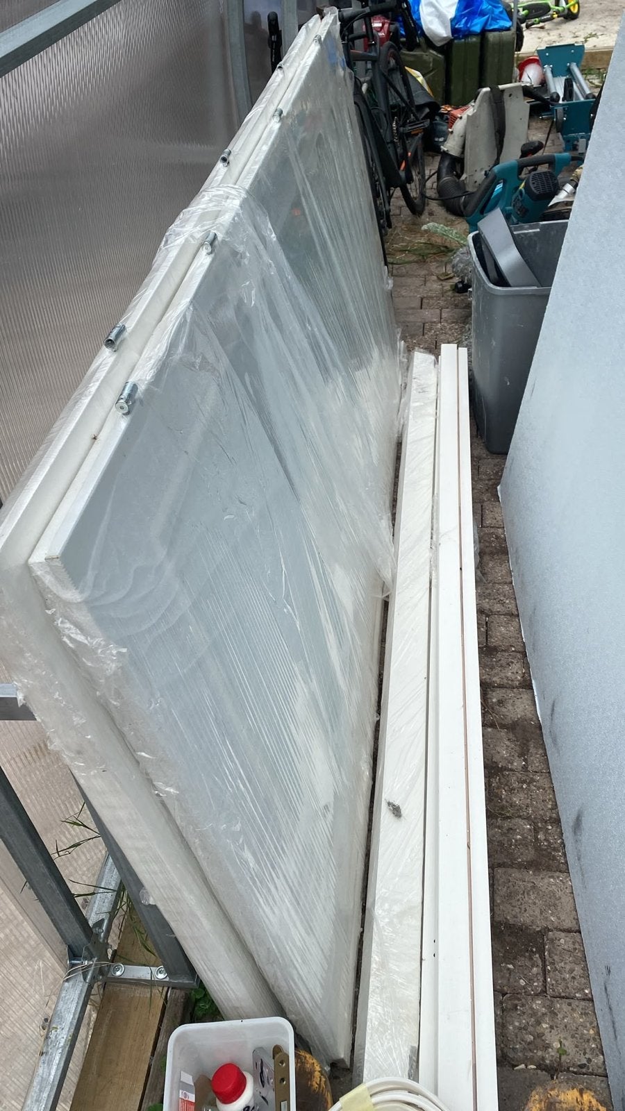 Nieuwe dubbele terras deuren met Hang- en Sluitwerk, Doe-het-zelf en Verbouw, Deuren en Horren, Ophalen, Nieuw, Buitendeur, Hout