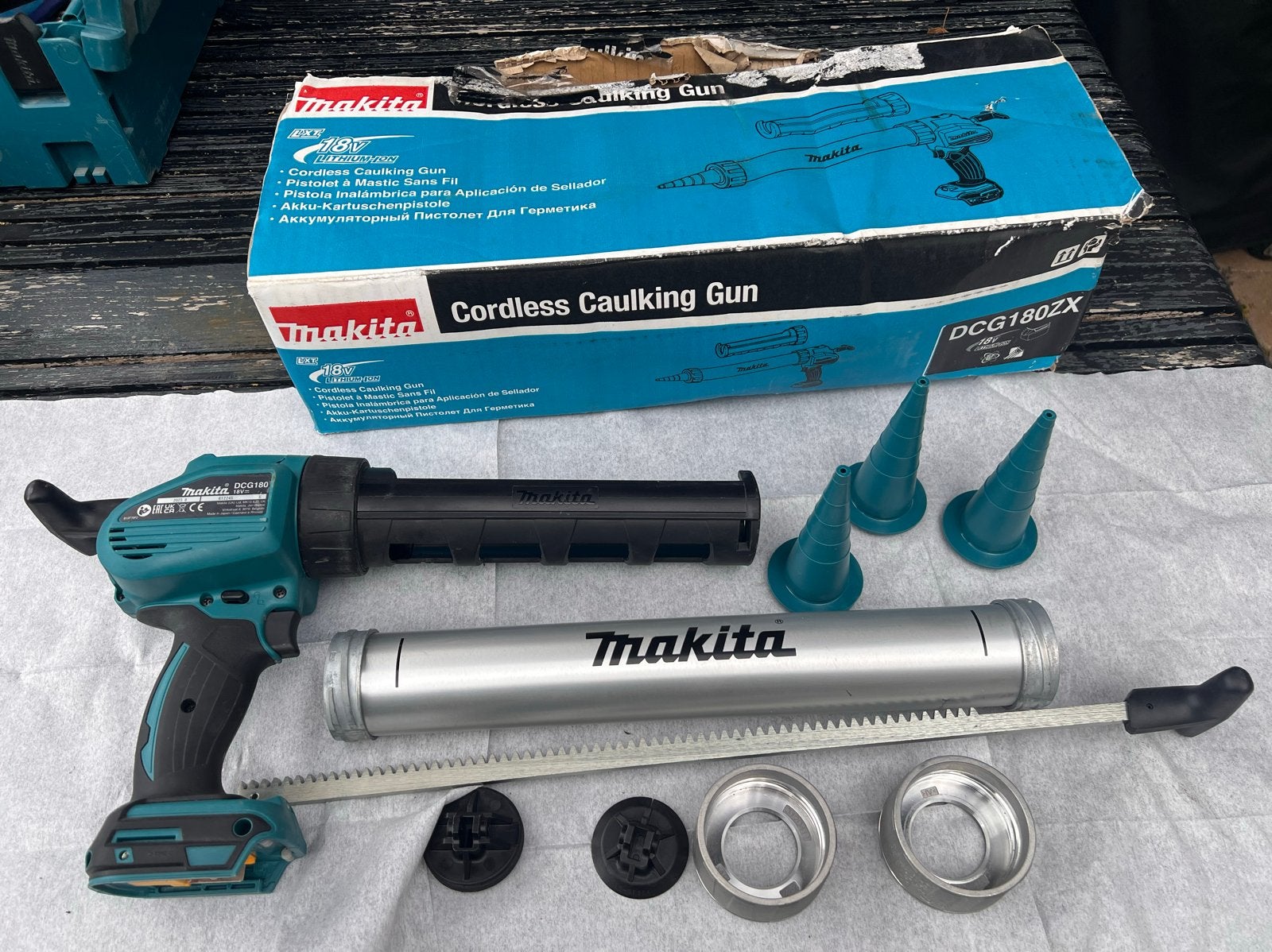 Makita DCG180 Accu Kitpistool - Zo goed als nieuw, Ophalen, Zo goed als nieuw