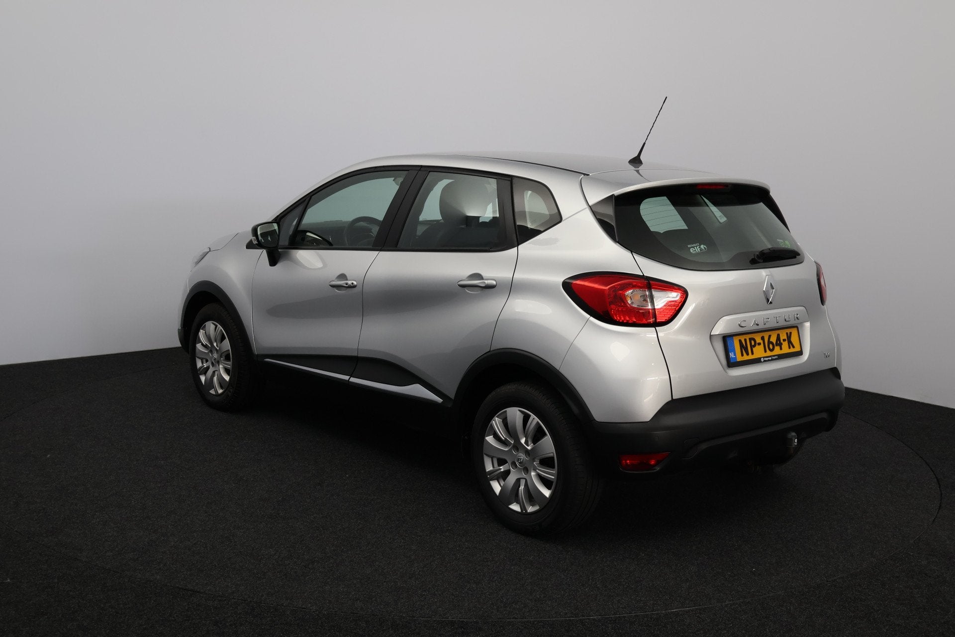 Renault Captur 0.9 TCe Dynamique /Trekhaak! /DAB+! /Navi /Cl, Auto's, Renault, Voorwielaandrijving, 898 cc, Stof, Gebruikt