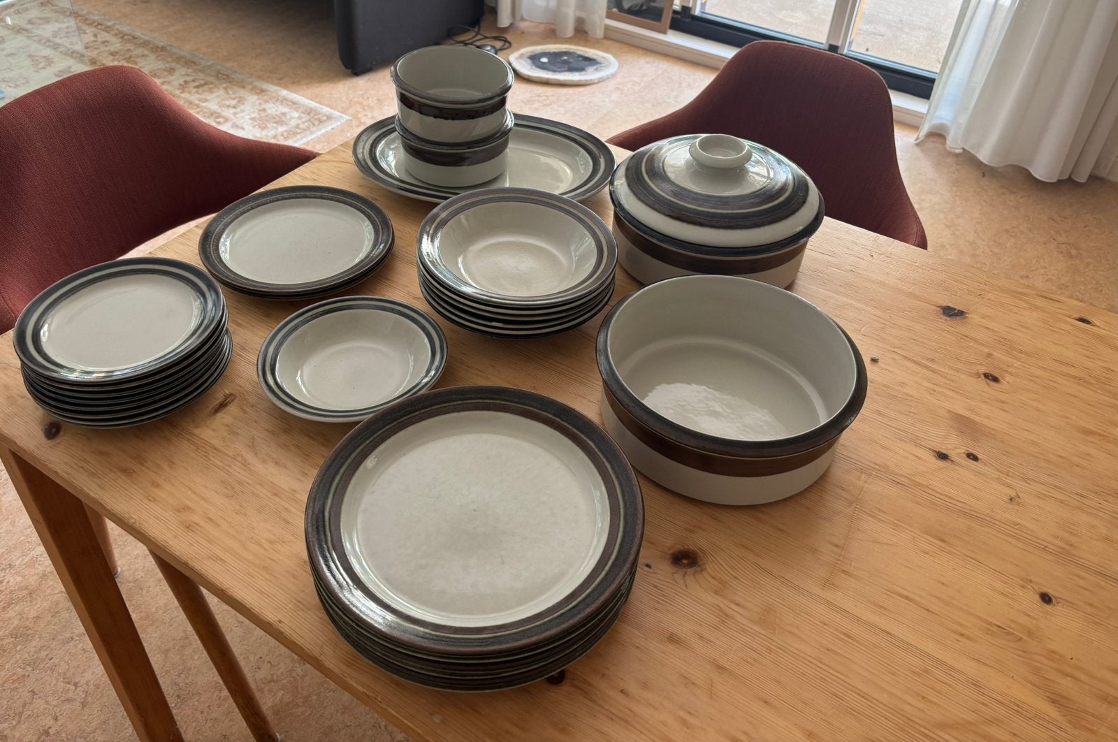 Arabia servies Karelia vintage - 28-delig, Ophalen