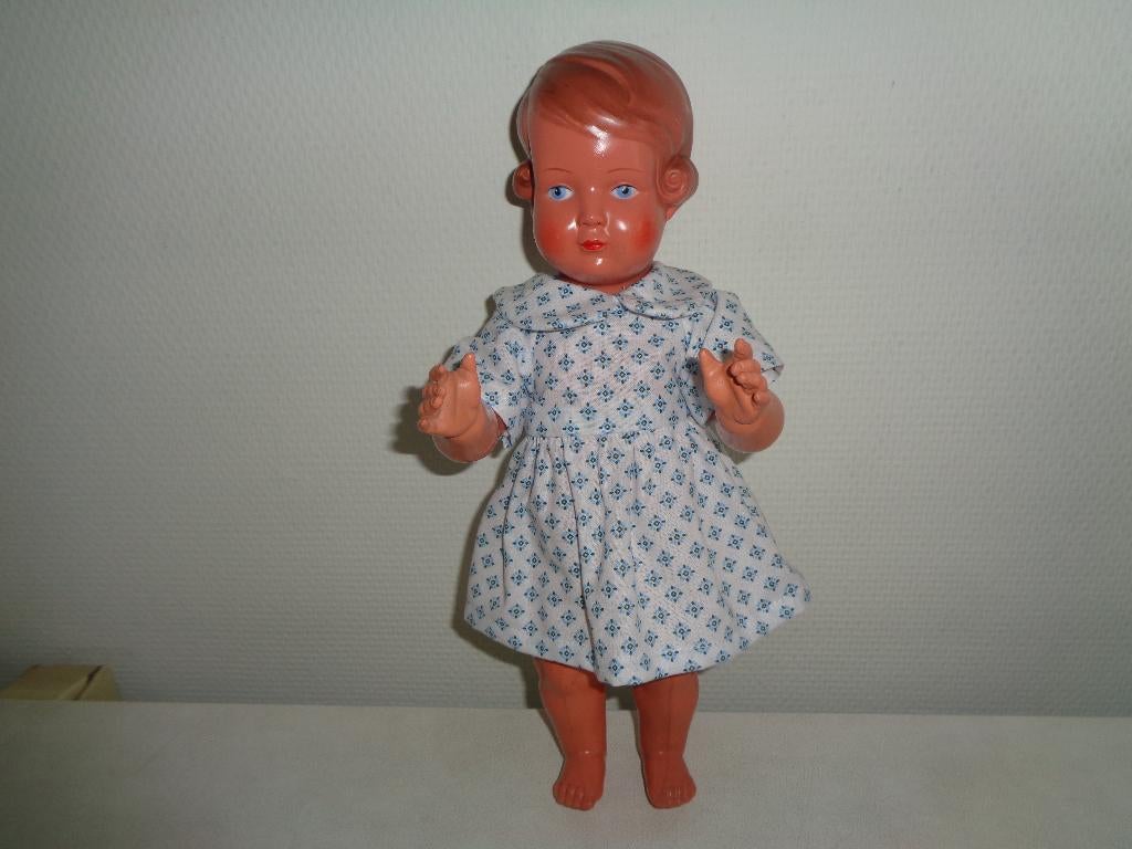 Schildpad pop Celluloid. Inge 35 cm., Verzamelen, Poppen, Ophalen of Verzenden, Zo goed als nieuw, Pop