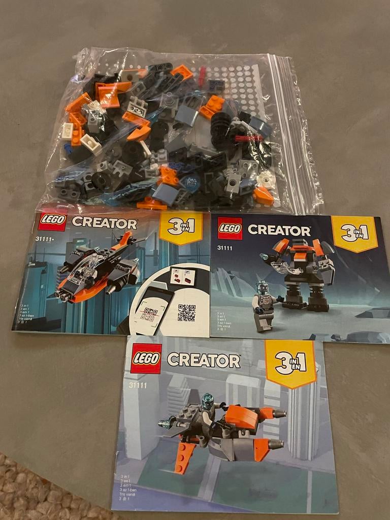 LEGO Creator 31111 Cyber Drone 3-in-1 met instructies, Gebruikt, Lego, Ophalen of Verzenden, Compleet