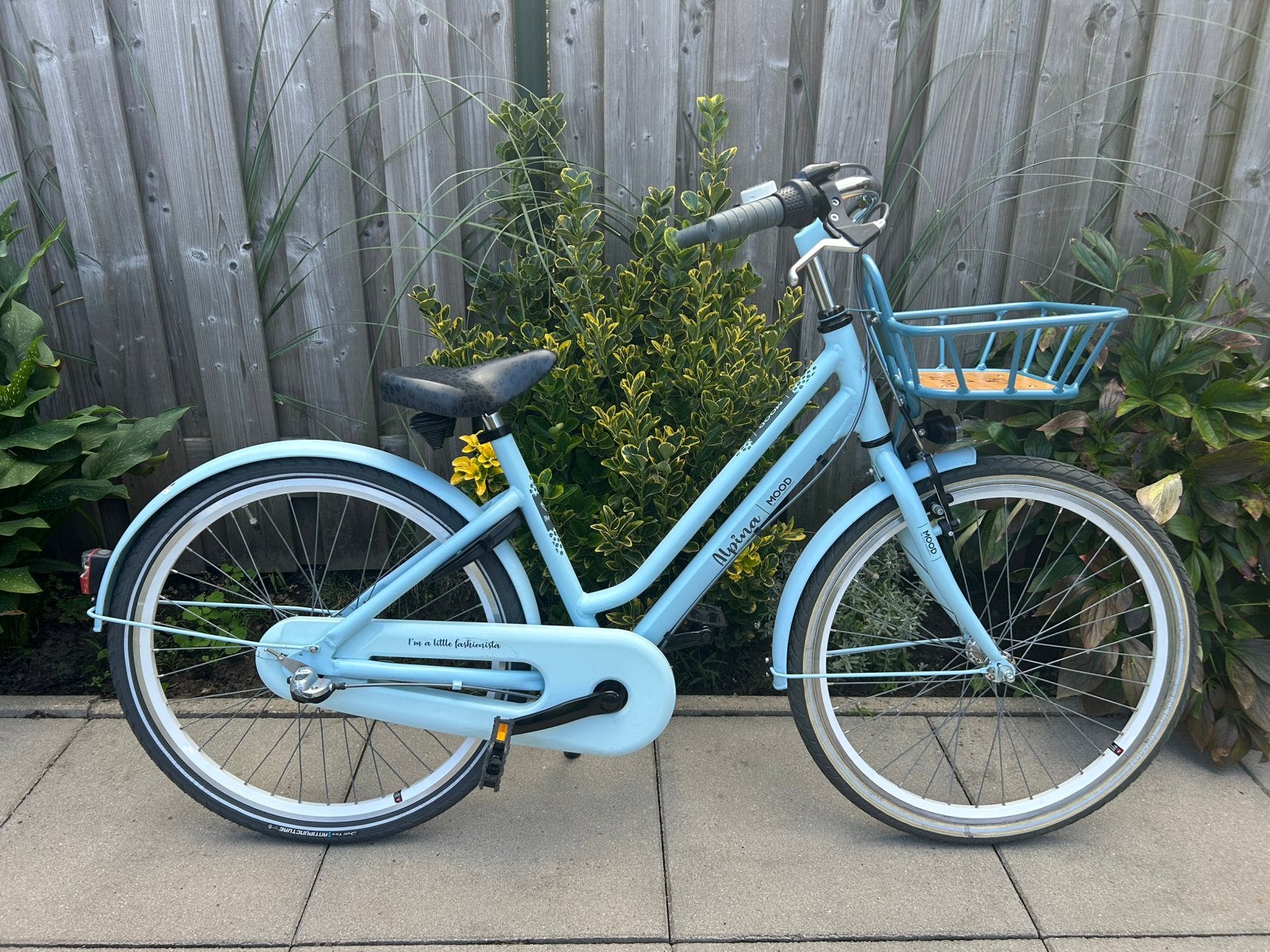 24 inch meisjsefiets Alpina Mood (nieuw staat), Ophalen, Zo goed als nieuw, 24 inch, Handrem