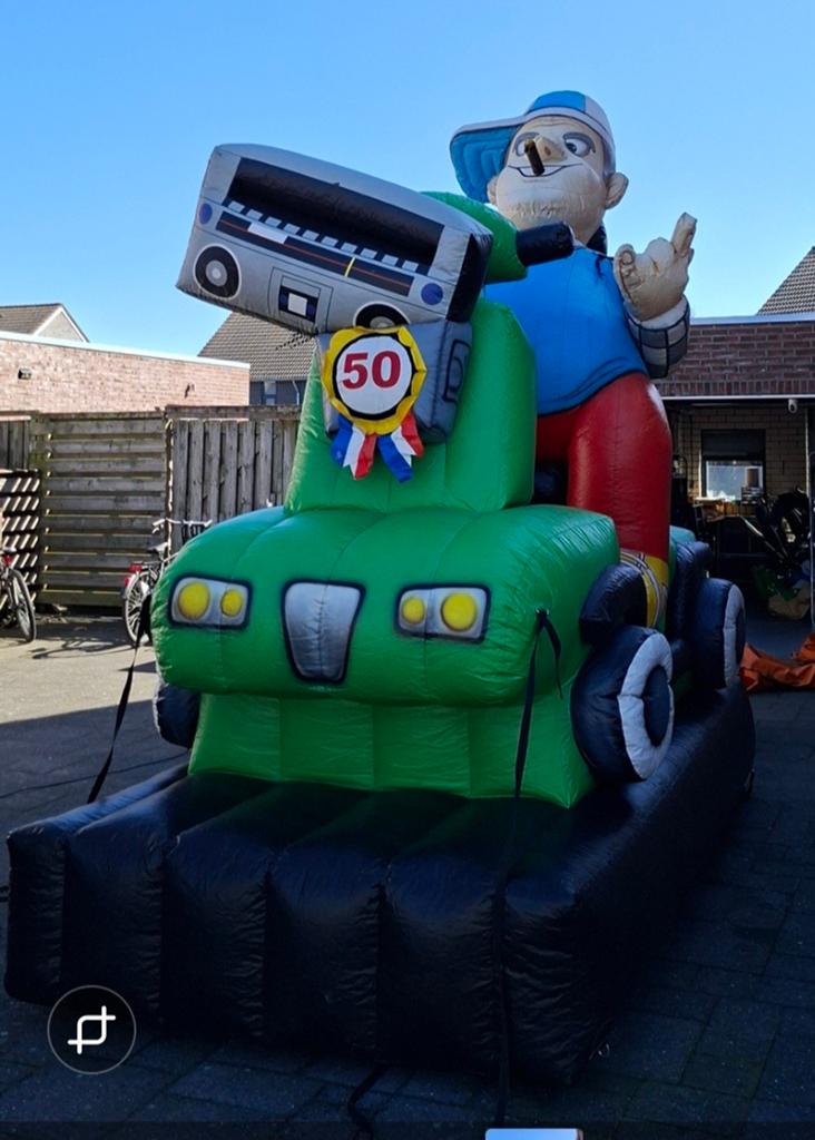 Abraham en sarah skootmobiel, Ophalen, Abraham of Sarah