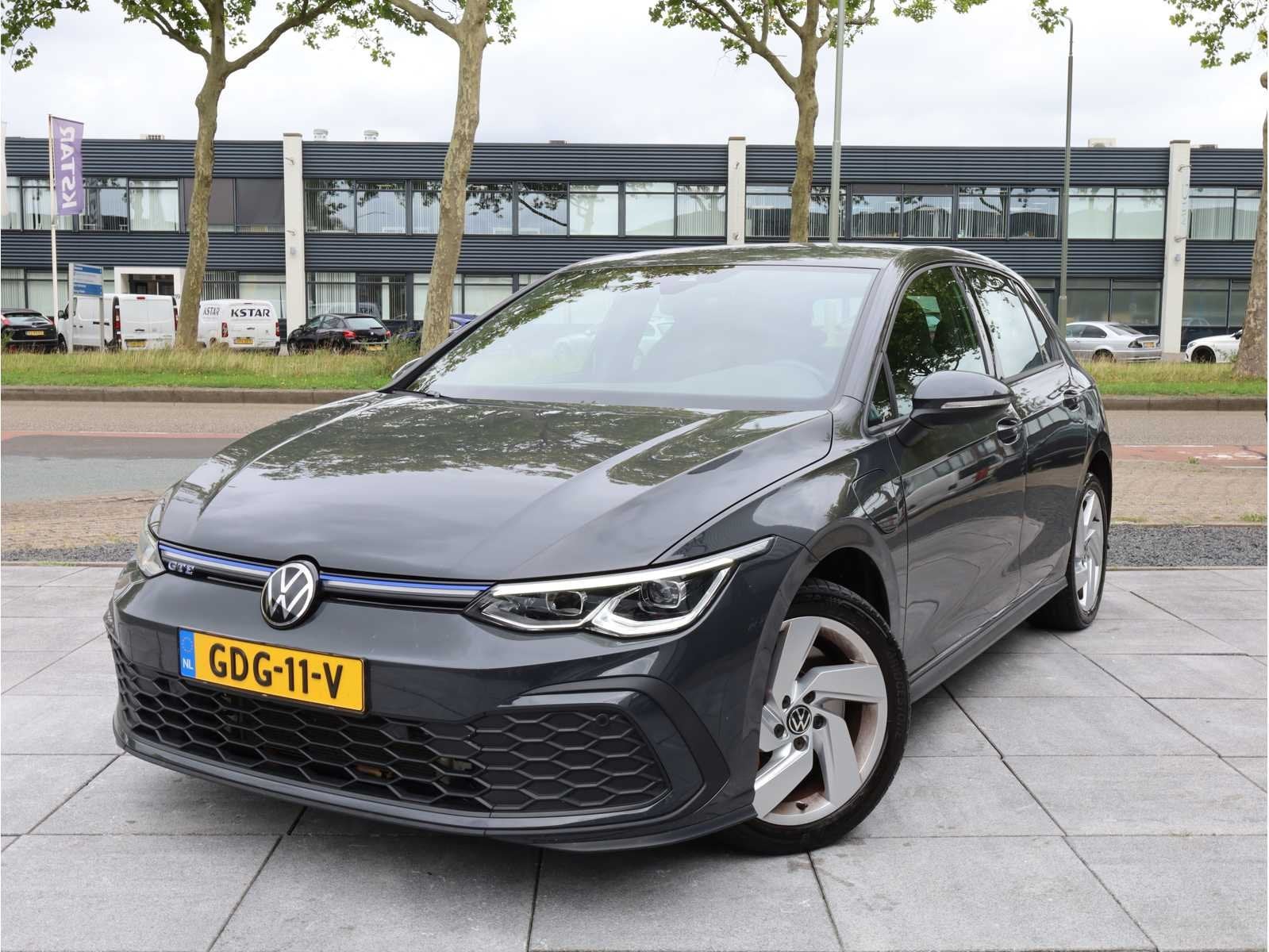 Volkswagen Golf GTE 1.4 eHybrid PHEV 245PK Automaat 2022, GD, Auto's, Gebruikt, Euro 6, 4 cilinders, 1524 kg