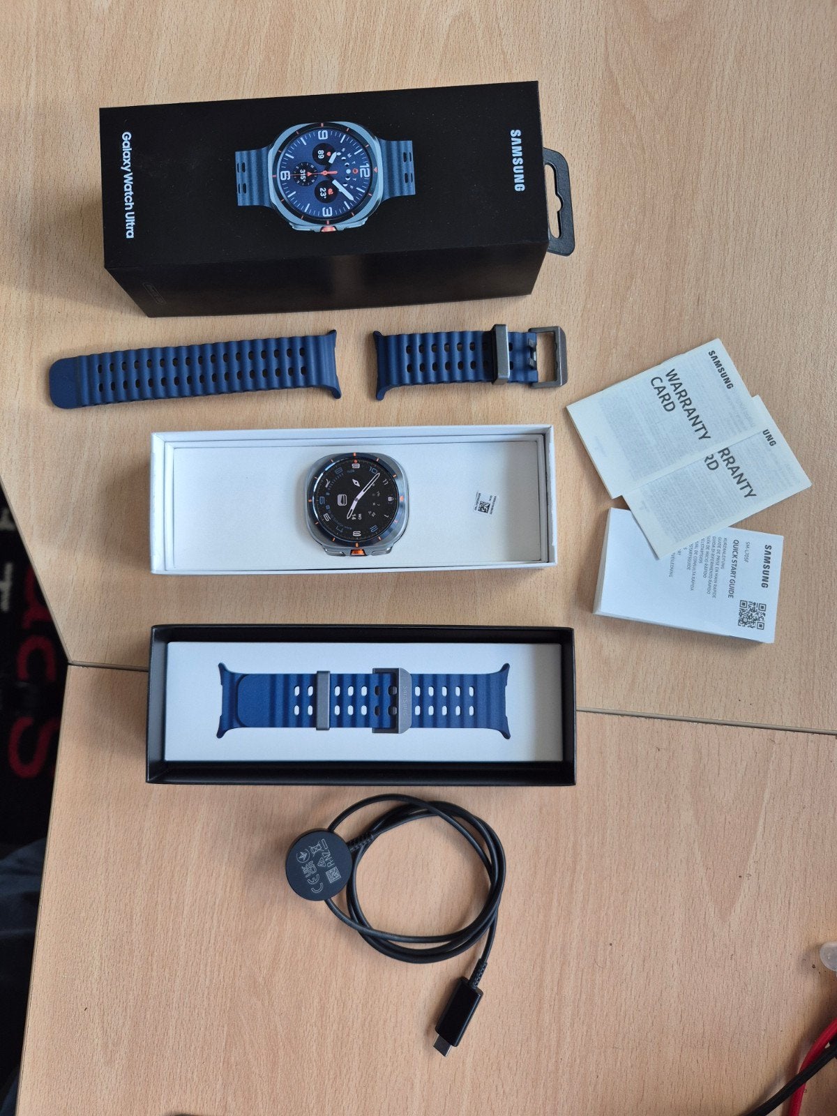 Samsung Galaxy Watch Ultra 2025 (Titanium  Blue) LTE - Zo go, Blauw, Ophalen of Verzenden, Zo goed als nieuw, Stappen