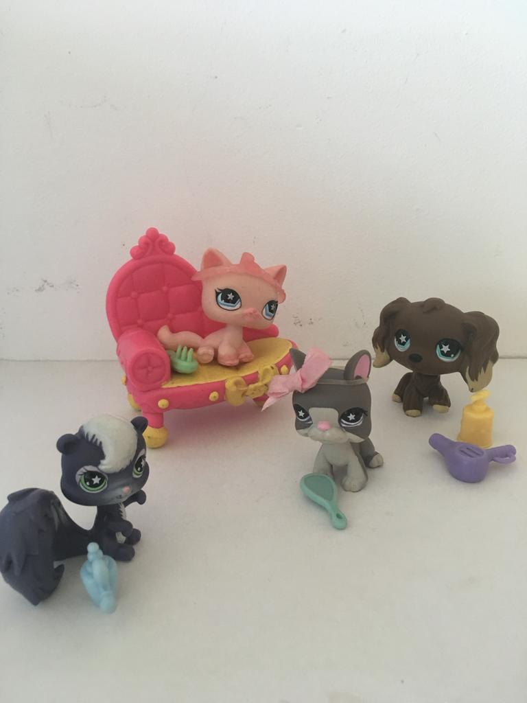 Littlest Pet Shop set met 4 dieren en accessoires, Verzamelen, Poppetjes en Figuurtjes, Verzenden, Gebruikt