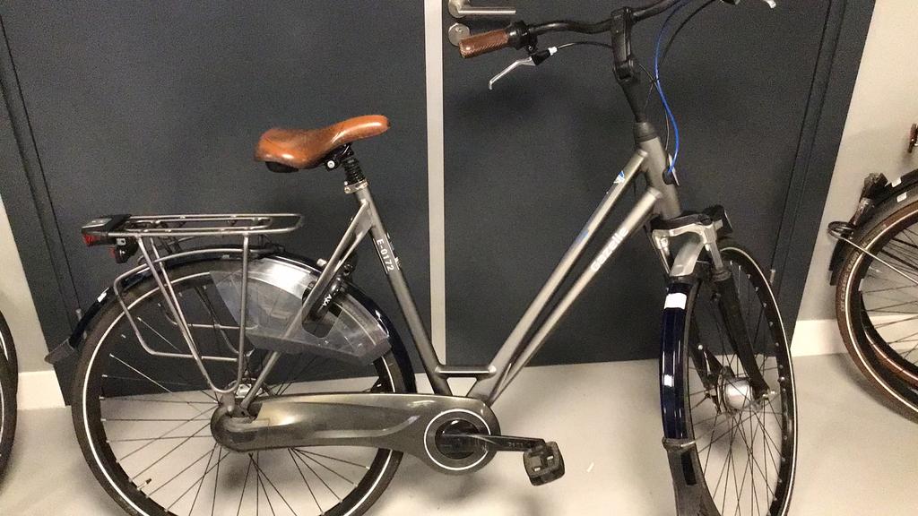 Nette gebruikte Gazelle fiets, Fietsen en Brommers, Fietsen | Dames | Damesfietsen, Ophalen, Gebruikt, Versnellingen, 56 cm of meer