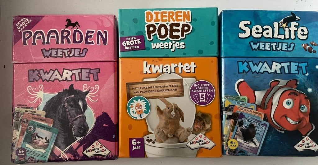 als nieuw! 4 x  Weetjes Kwartet - Educatief Kaartspel, Ophalen of Verzenden, Nieuw, Kwartet(ten)