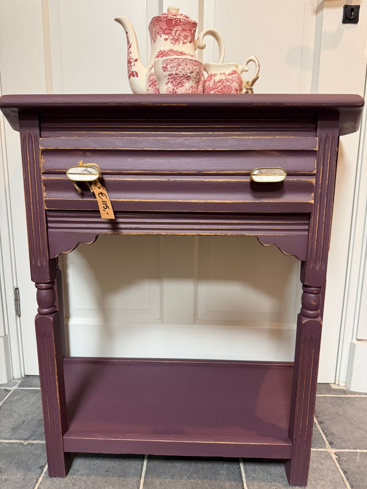 Brocante side table aubergine, Huis en Inrichting, Ophalen, 50 tot 100 cm, Zo goed als nieuw, 25 tot 50 cm