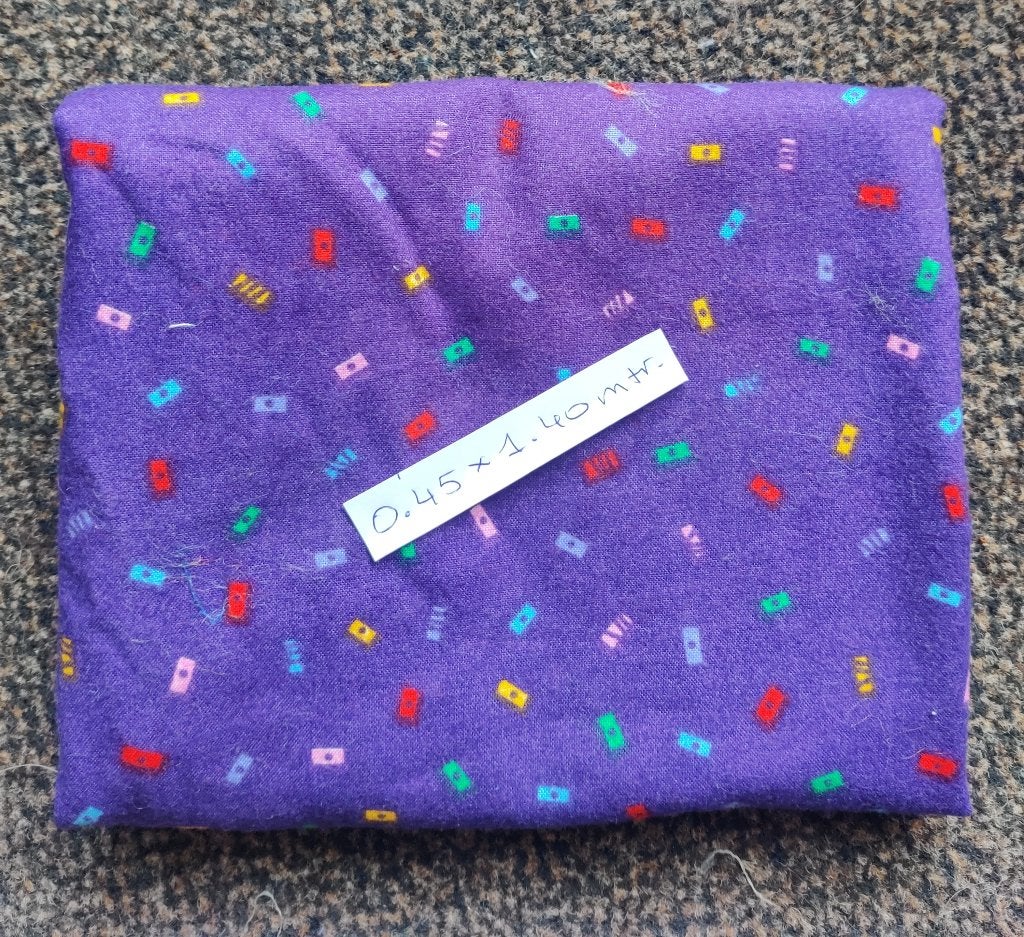 lap stof bedrukt violet, 120 cm of meer, Nieuw, Ophalen of Verzenden, Katoen