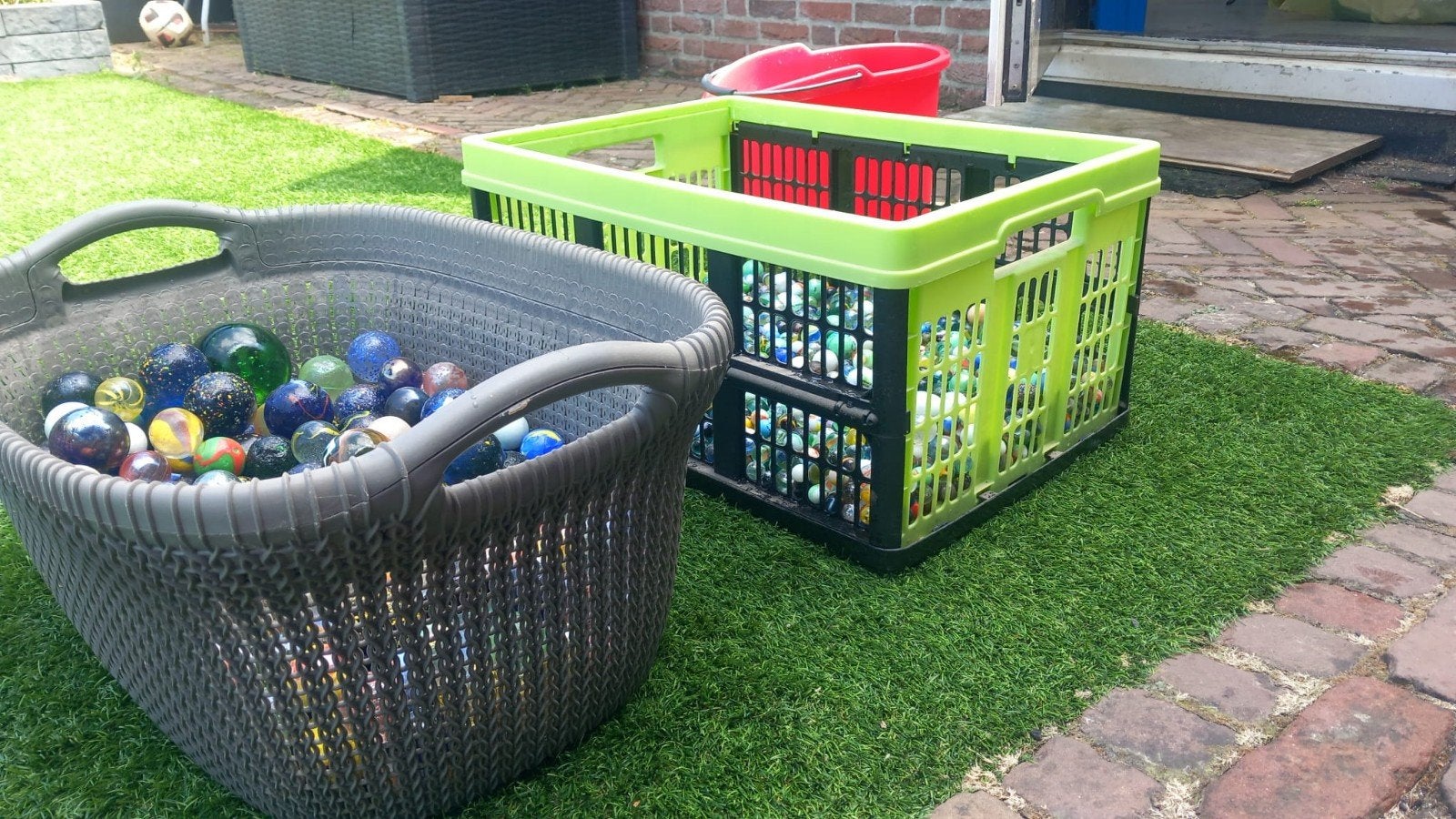 Grote en kleine knikkers inclusief winkel mandje, Ophalen of Verzenden