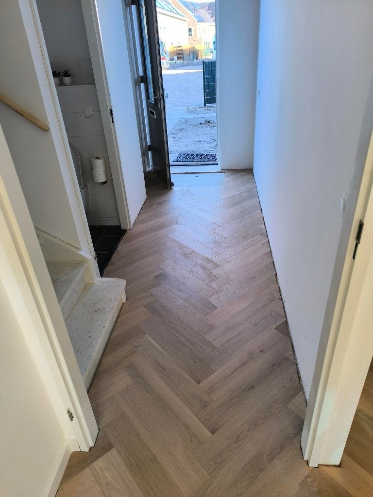 Laminaat laten leggen Alkmaar | Ervaren vakman, Ophalen, Zo goed als nieuw, 75 m² of meer, Laminaat