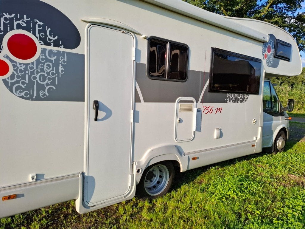 7 persoons camper voor vele avonturen, Caravans en Kamperen, Campers, Particulier, meer dan 6, Alkoof, Overige merken, Ford, 7 tot 8 meter