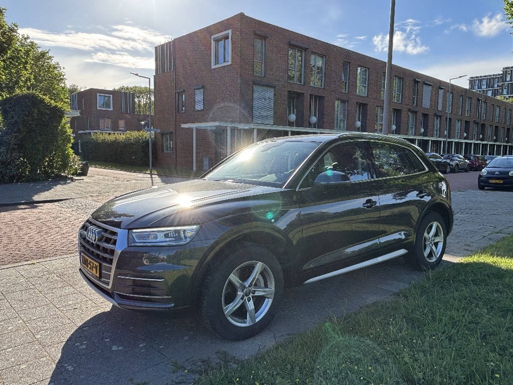 Audi Q5 2.0 TFSI Quattro 2017 trekhaak dealer onderhouden, Auto's, Audi, Particulier, Q5, 4x4, Adaptieve lichten, Adaptive Cruise Control