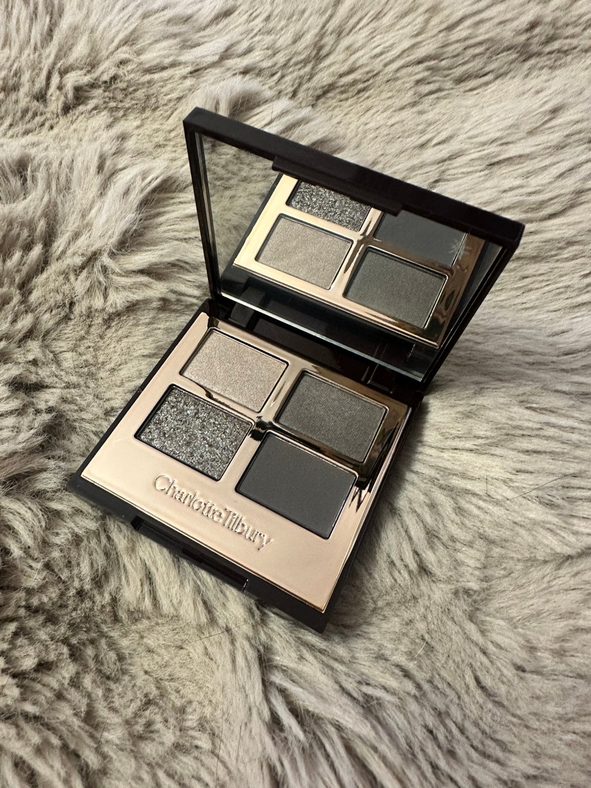 Nieuw! Charlotte Tilbury palette The Rock Chick, Ophalen of Verzenden, Nieuw, Overige kleuren, Ogen