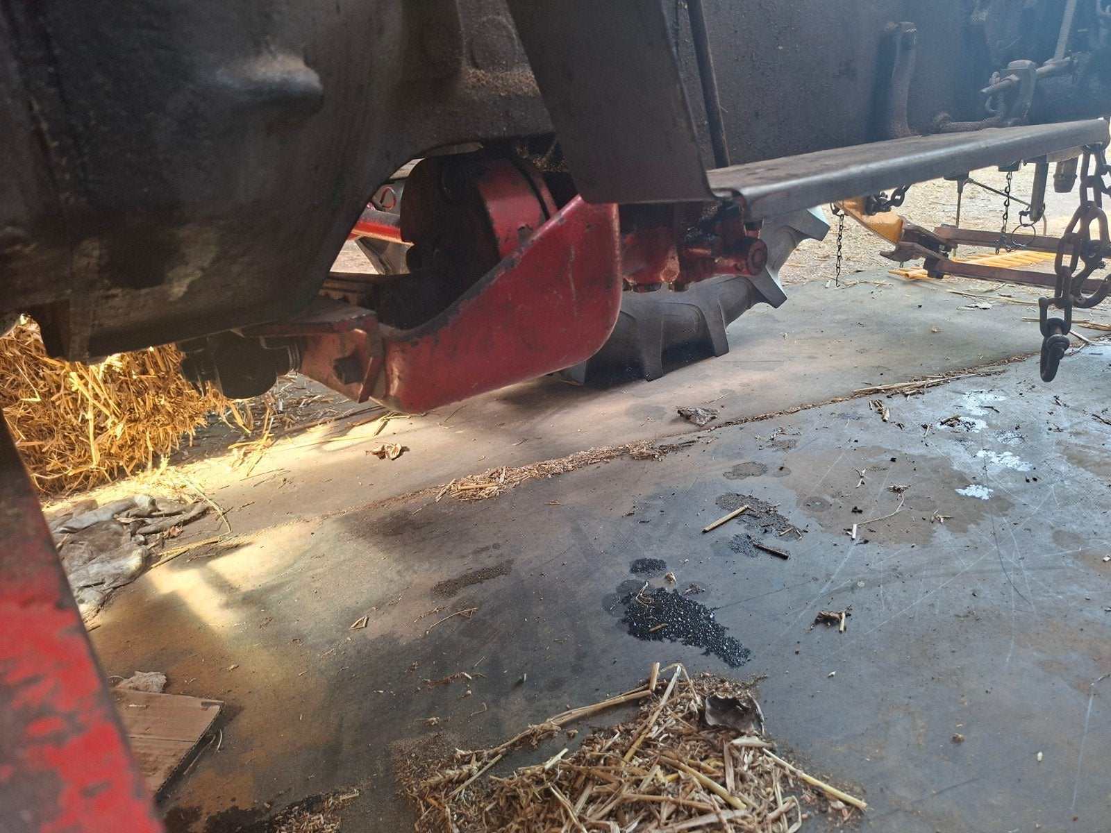 Gezocht: Massey Ferguson maaibalk pto voor MF829, Ophalen of Verzenden, Veehouderij, Oogstmachine