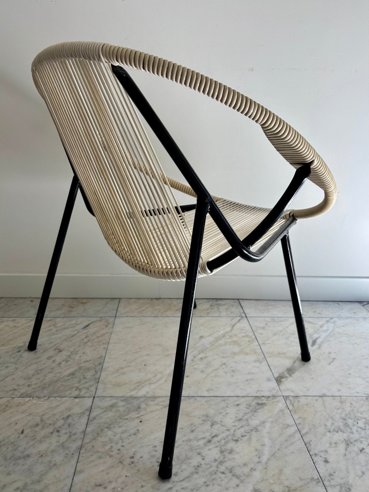 Mooie vintage, retro spaghetti lounge chair, stoel, jaren 60, Ophalen, Gebruikt, -, Wit