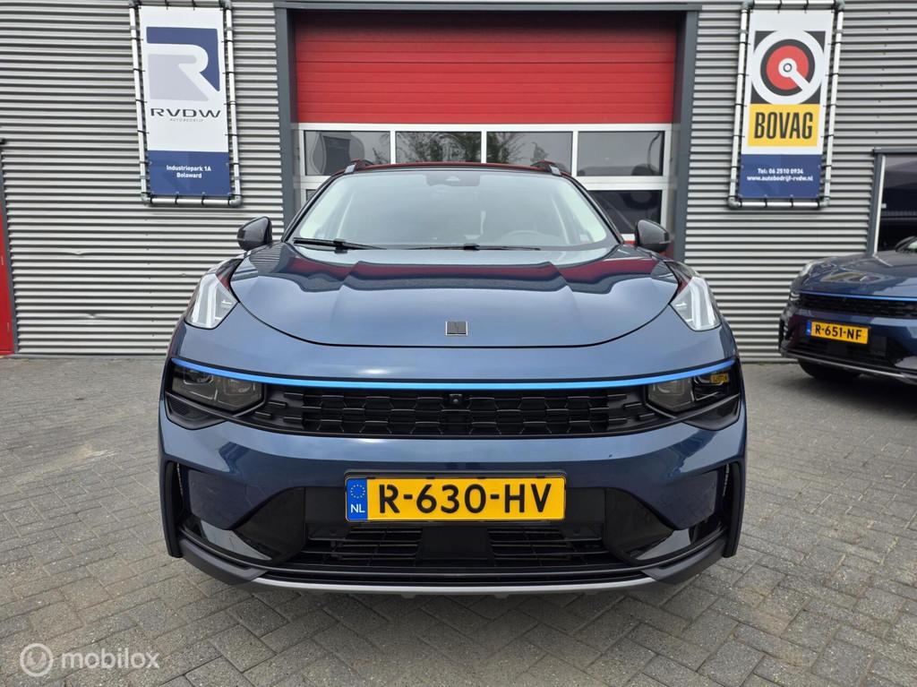 Lynk & Co 01 - 1.5 261pk PHEV 7DCTH | 2022| PanoramaDak | 36, 1800 kg, Euro 6, Blauw, 120 €/maand