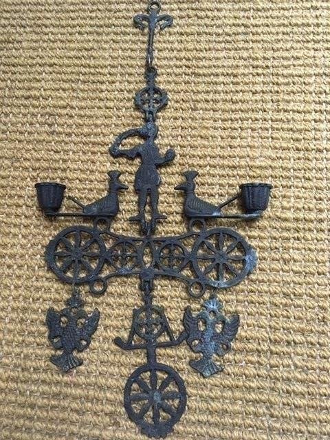 Hang kandelaar , ijzer . ongeveer 35 cm lang. prijs 12 euro, Overige materialen, Zwart, 35 cm, Ophalen of Verzenden