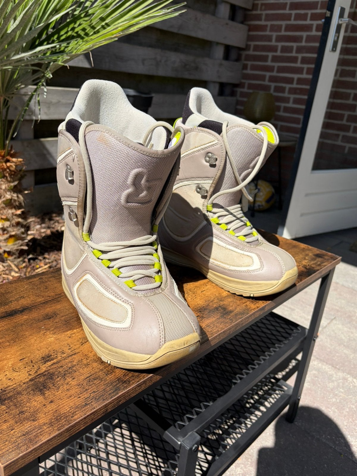 Burton snowboard schoenen maat 39, Ophalen, Zo goed als nieuw, Schoenen