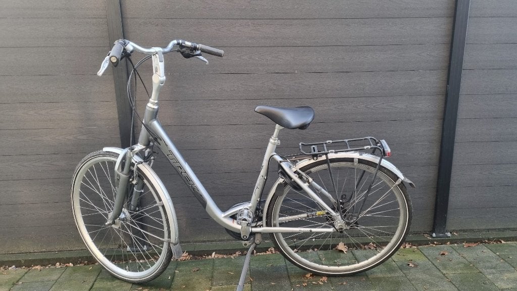 TREK Damesfiets 24 Versnellingen 28 inch, Gebruikt, Versnellingen, 50 tot 53 cm, Ophalen