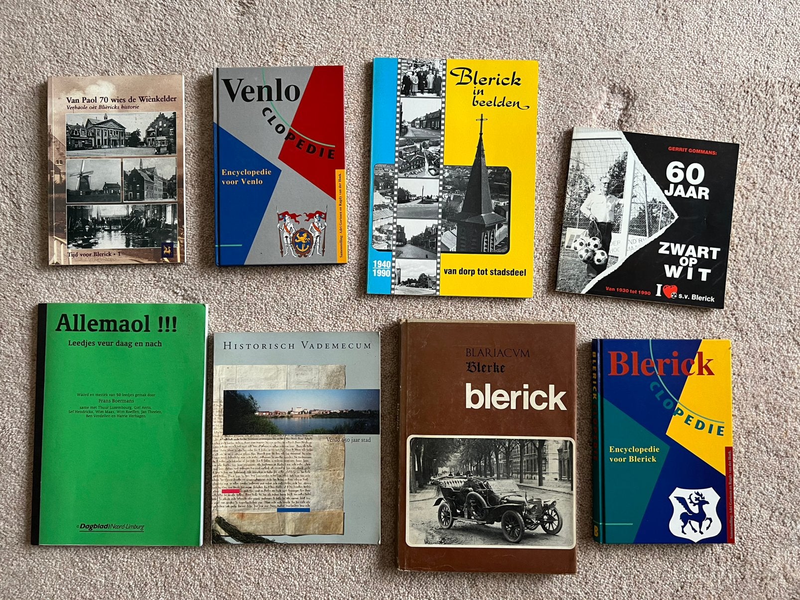 Diverse boeken over Blerick & Venlo, Ophalen of Verzenden, Gelezen