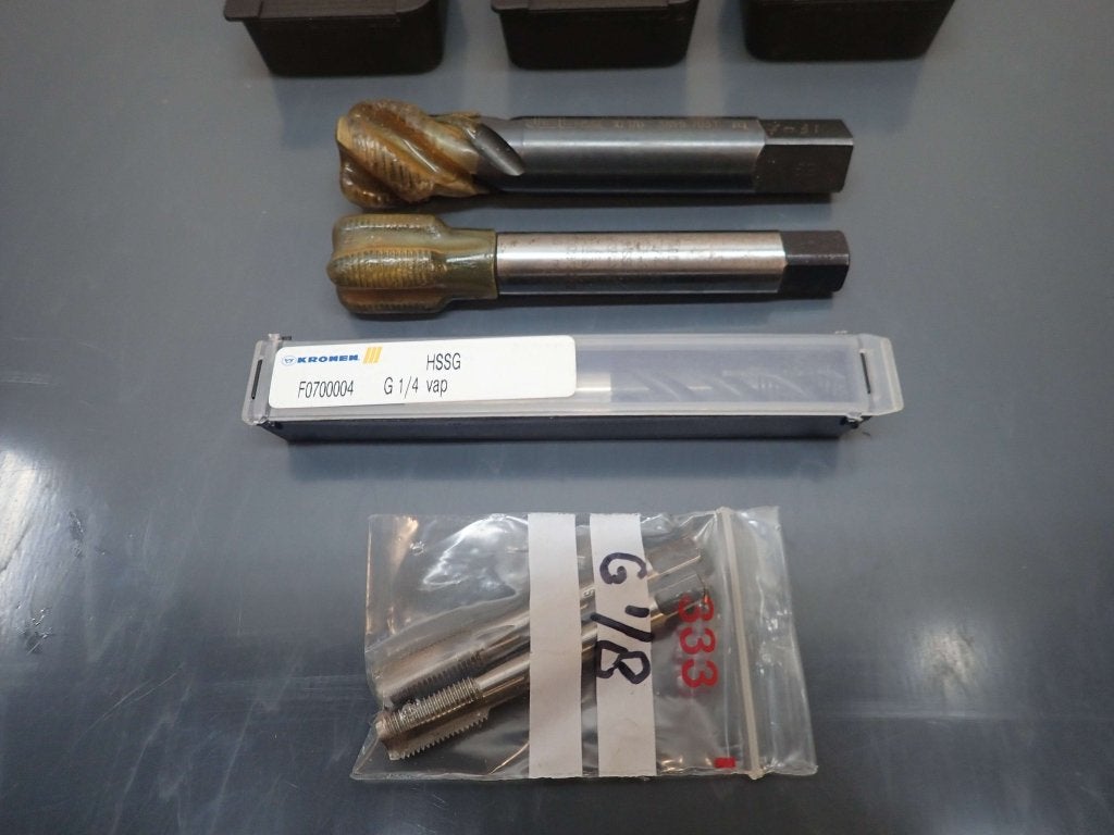 Engelse tappen en snijplaten 1/8 , 1/4 , 3/4 , 7/8 inch tap, Doe-het-zelf en Verbouw, Niet ingevuld, Niet ingevuld, Nieuw, Ophalen of Verzenden