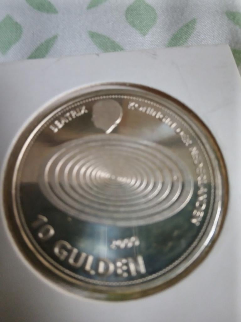 Zilveren Millennium Tientje UNC. dus NIEUW !!!, Ophalen of Verzenden, Losse munt, Zilver