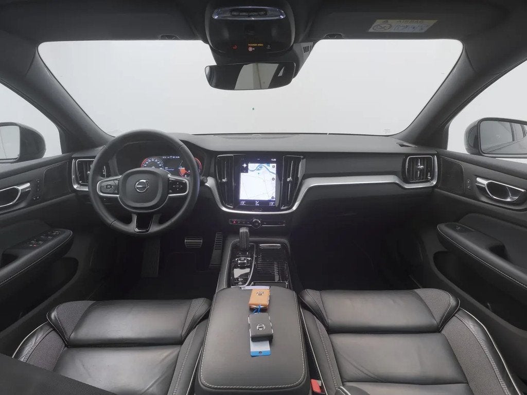 Volvo V60 € 27.700,00, Automaat, 1800 kg, Gebruikt, 4 cilinders