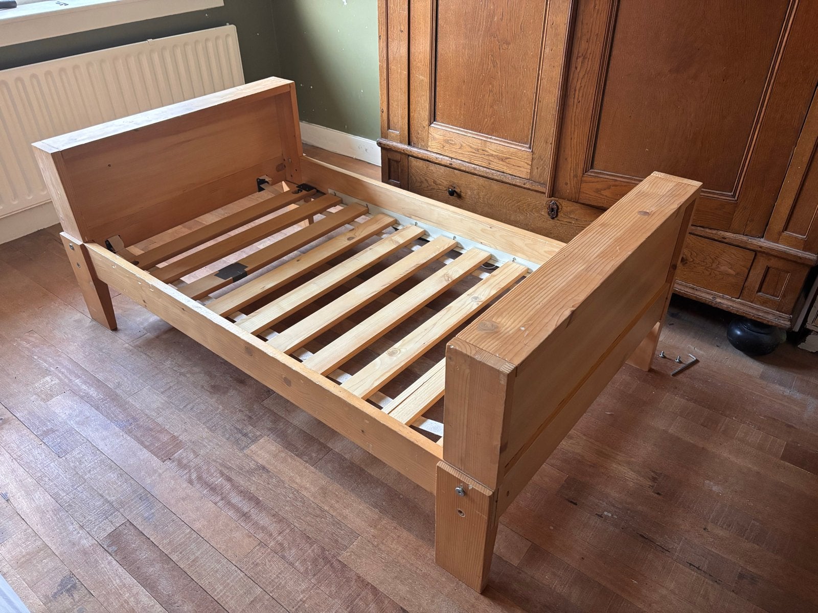 IKEA Vikare meegroeibed - grenen, Ophalen, Eenpersoons, Bruin, 190 cm of minder