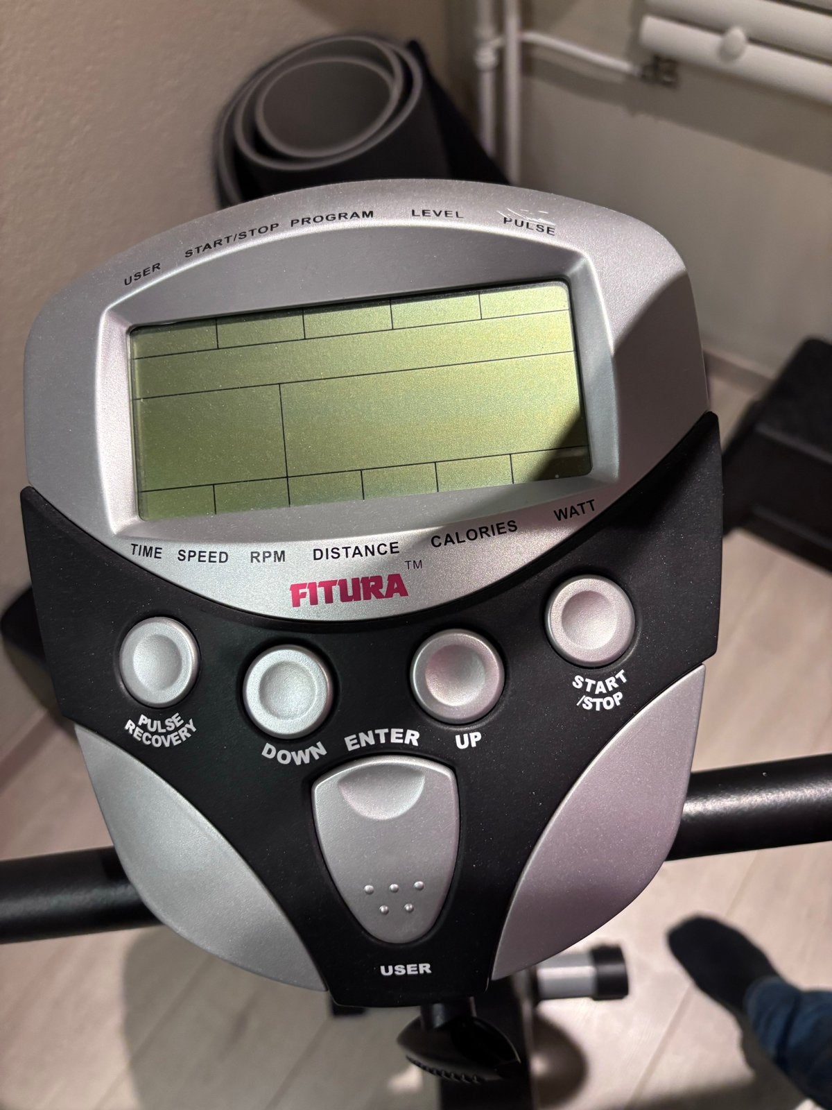 Hometrainer Fitura Comfort - Zo goed als nieuw, Ophalen, Armen, Zo goed als nieuw, Metaal