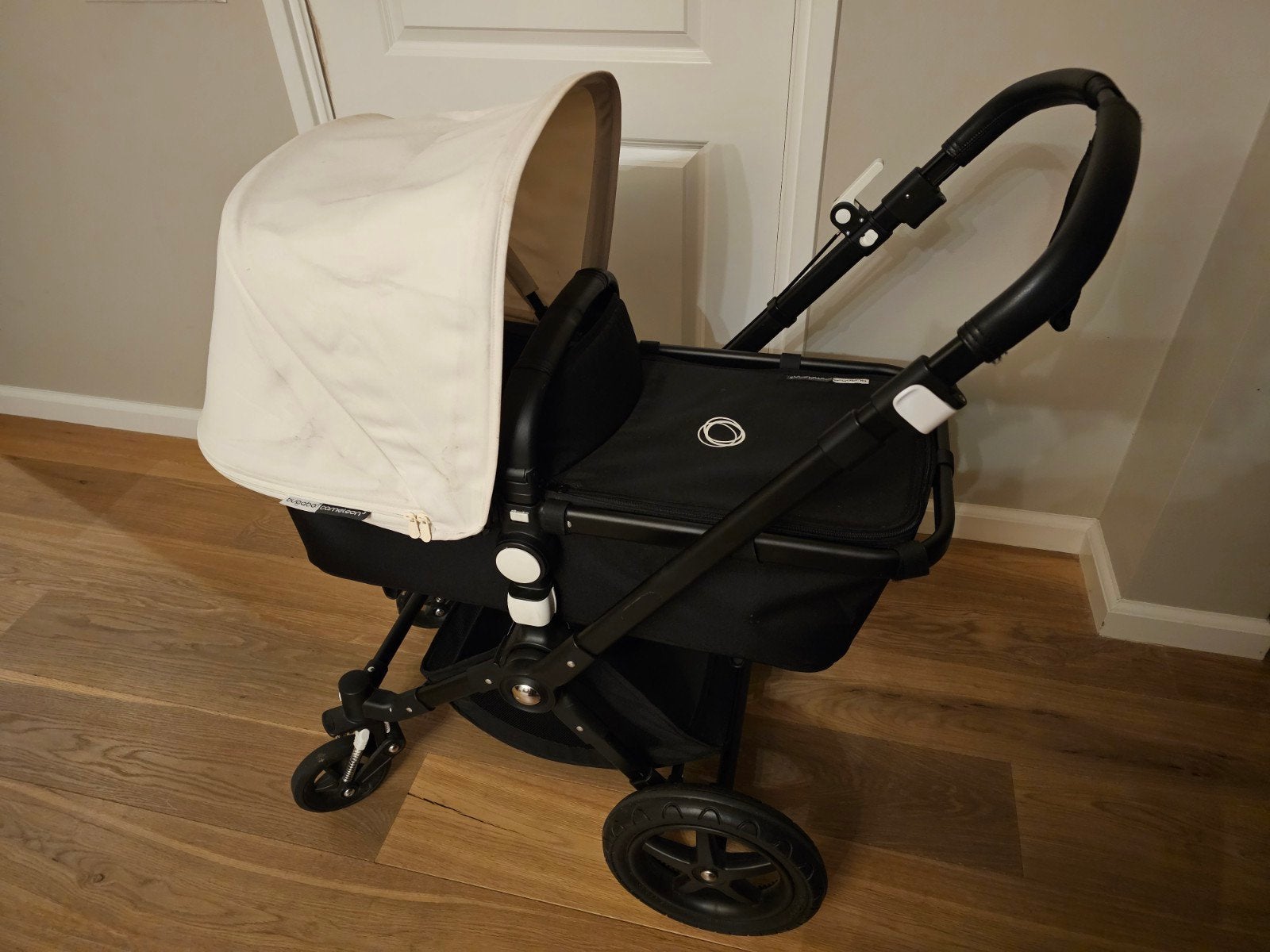 Bugaboo kinderwagen met reiswieg en zitje, Kinderen en Baby's, Ophalen, Gebruikt, Bugaboo, Combiwagen
