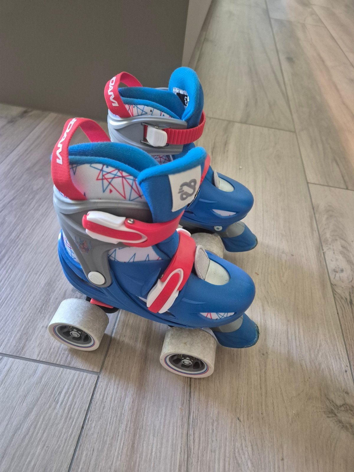 Nijdam Rolschaatsen maat 29-32, Ophalen, Verstelbaar, Zo goed als nieuw, Kinderen