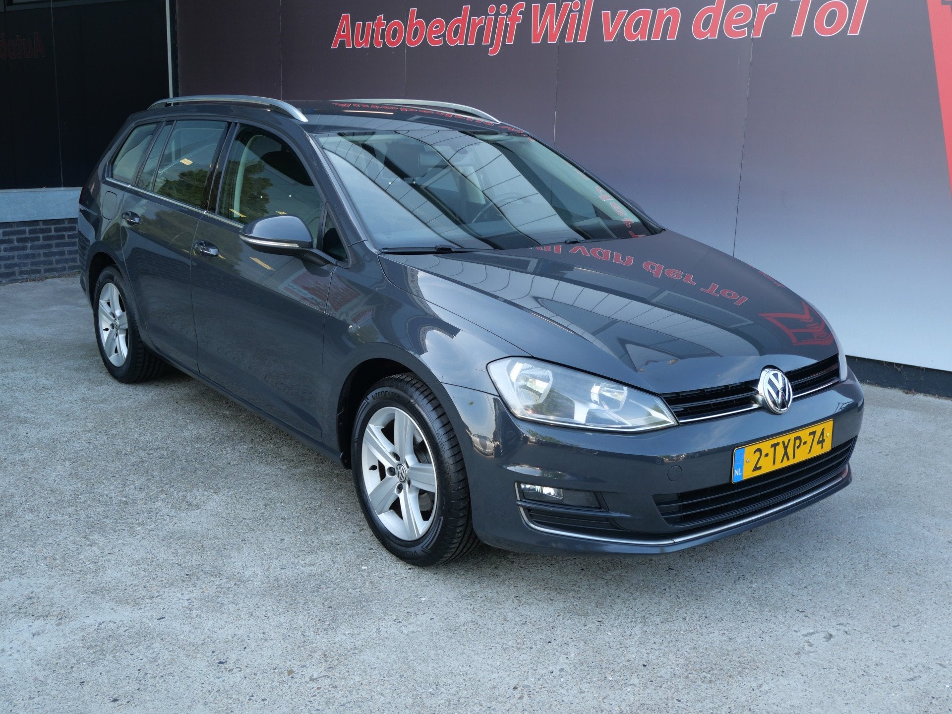 Volkswagen Golf Variant 1.2 TSI HIGHLINE | AUTOMAAT | TREKHA, Auto's, Euro 5, Gebruikt, Zwart, 4 cilinders