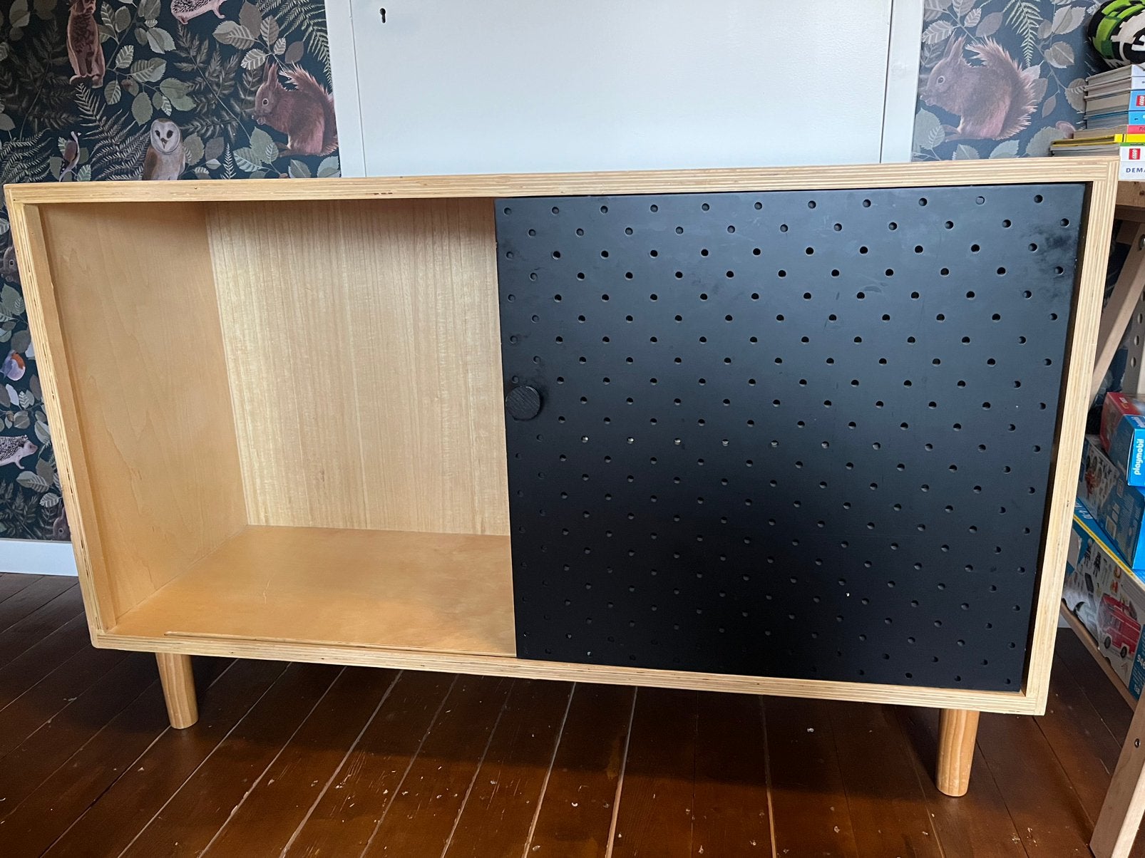 Wandkast hout, Ophalen, Gebruikt, 25 tot 50 cm, Minder dan 150 cm