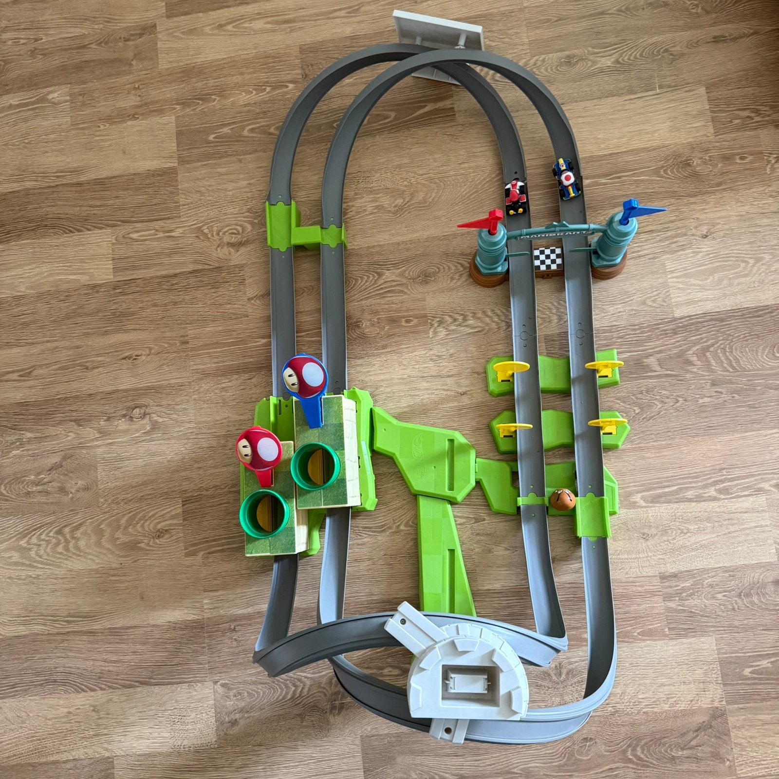 Mario Kart Mario Circuit Trackset Deluxe, Kinderen en Baby's, Speelgoed | Racebanen, Racebaan, Ophalen of Verzenden, Zo goed als nieuw