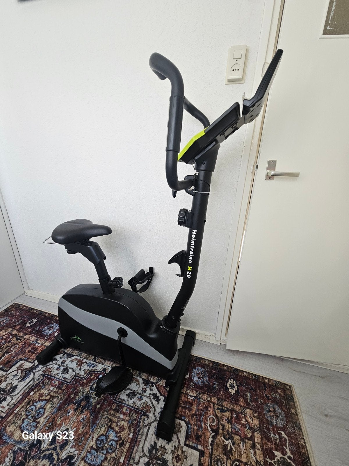 Hometrainer H20 Active Touch - Zo goed als nieuw, Sport en Fitness, Ophalen