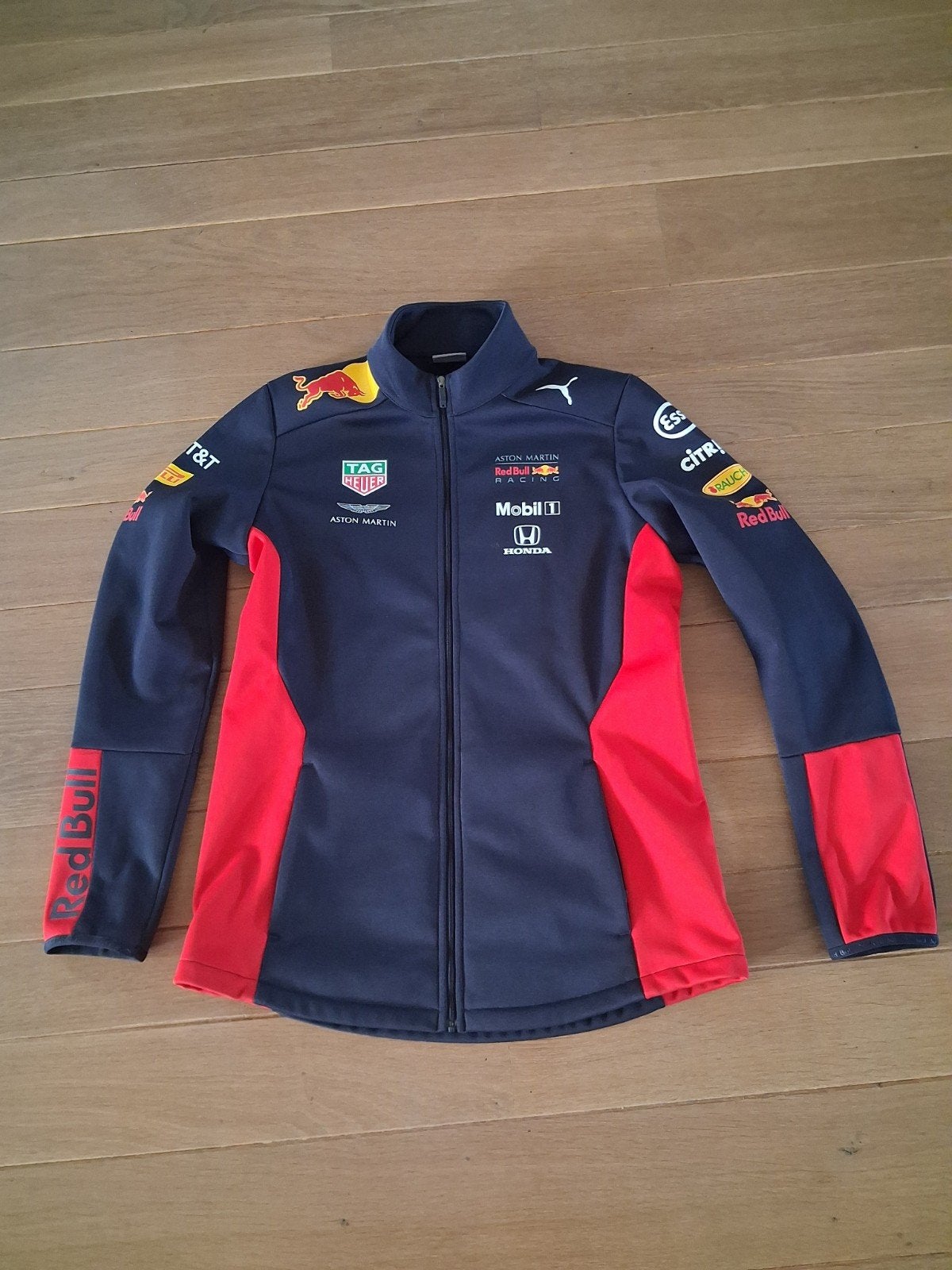 soft shell Red Bull jas, Ophalen, Puma, Gedragen, Algemeen