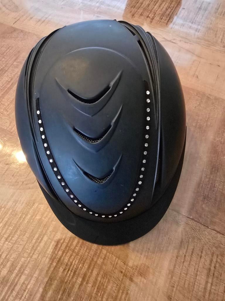Harry's Horse paardrij cap, met zweep,en tas., Ophalen of Verzenden, Zo goed als nieuw, Rijden
