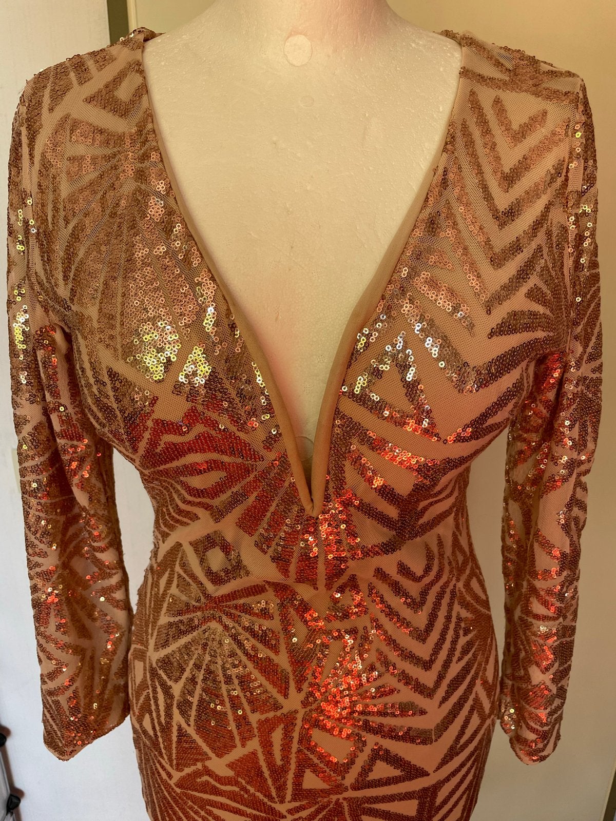 Exclusieve glitter jurk met zachtroze pailletten, maat 38, Maat 38/40 (M), Ophalen of Verzenden, Zo goed als nieuw, Knielengte