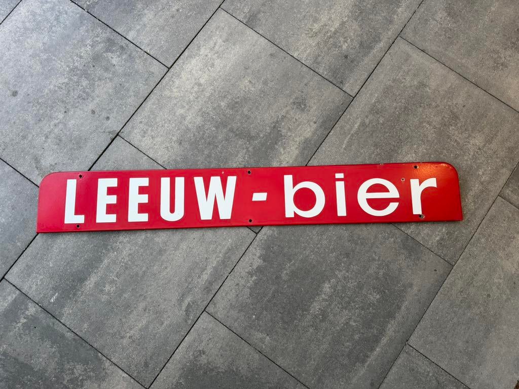 Leeuw Bier emaille reclamebord, Verzamelen, Ophalen, Reclamebord, Gebruikt, I