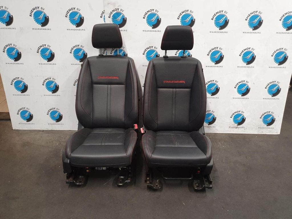 FORD RANGER Wildtrak INTERIEUR COMPLEET 2020, Ophalen of Verzenden, Gebruikt, Stiba lid