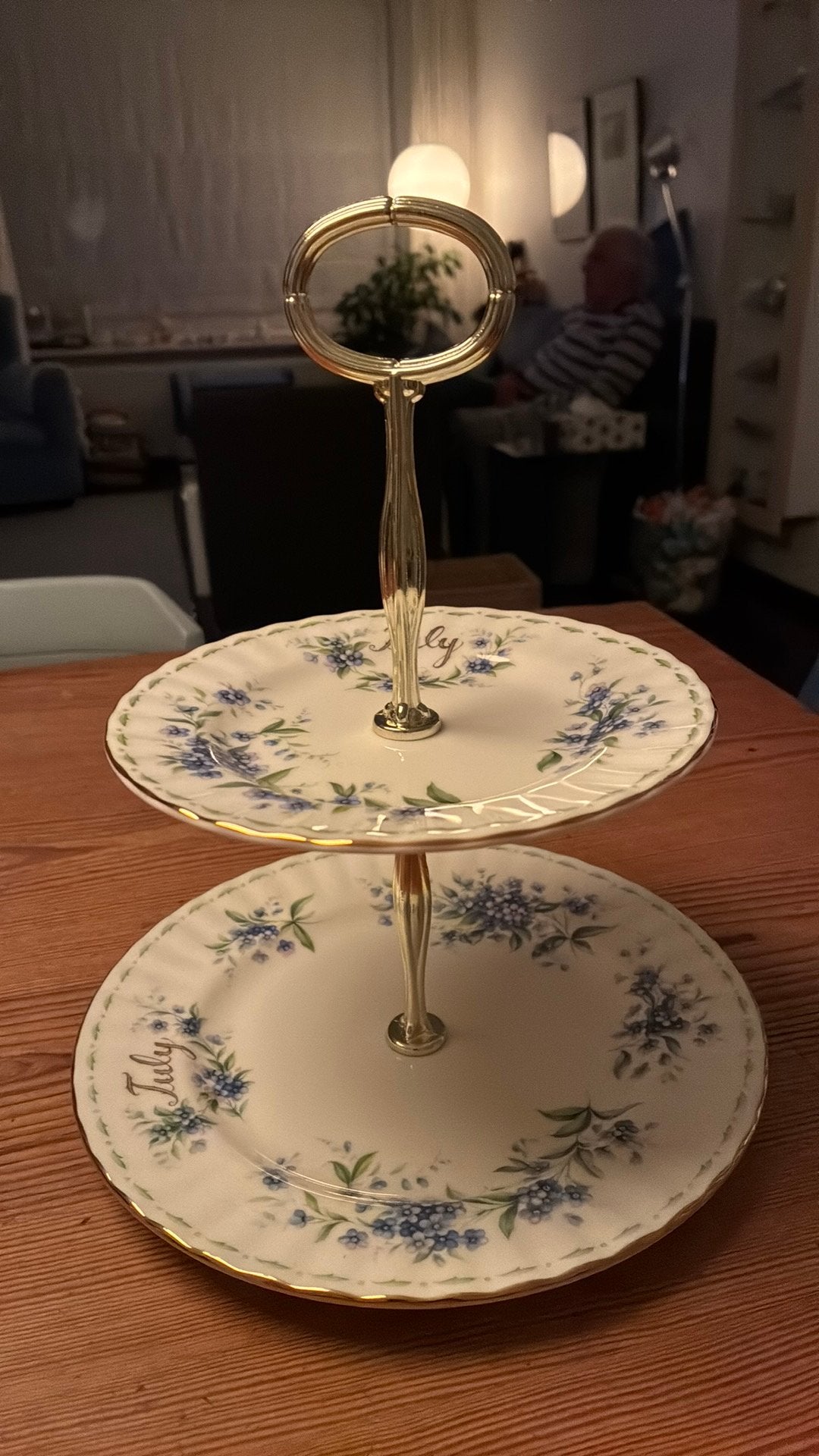 Royal Albert etagère, flower of the month july, Ophalen of Verzenden, Zo goed als nieuw
