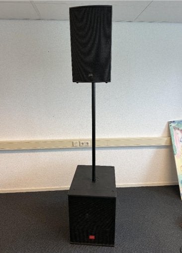 Leeg verkoop, alles in een keer weg. PA set Denon , Elac B&W, Ophalen, Gebruikt, Speakers, Denon
