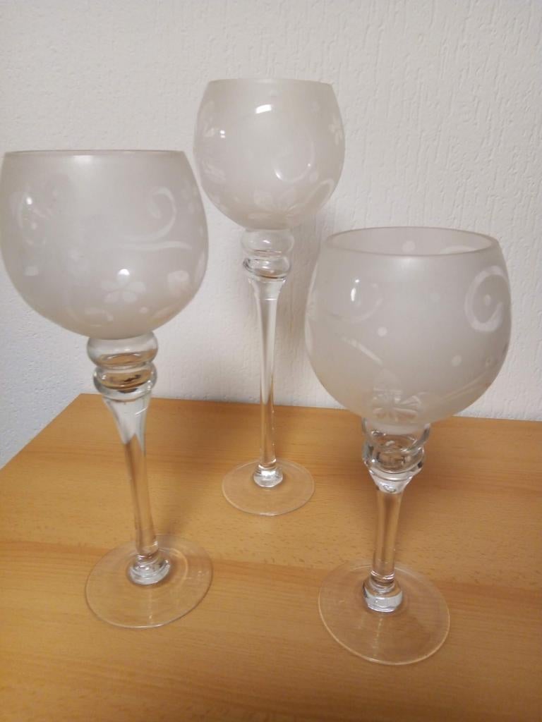 3  kaars/decoratie glazen zie de fotos samen, Huis en Inrichting, Woonaccessoires | Overige, Zo goed als nieuw, Ophalen of Verzenden
