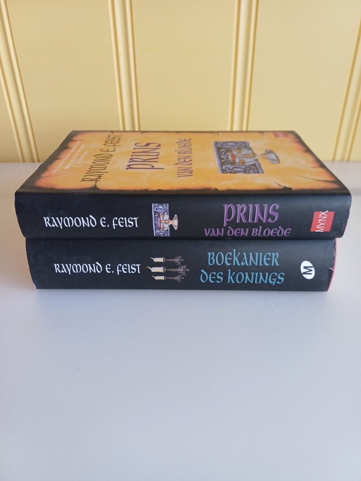 Krondors sons, Ophalen of Verzenden, Gelezen, Raymond E. Feist