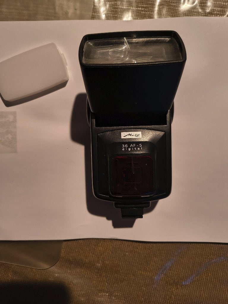 Mets flitslamp, kantelbaar € 15,00, Ophalen of Verzenden, Gebruikt
