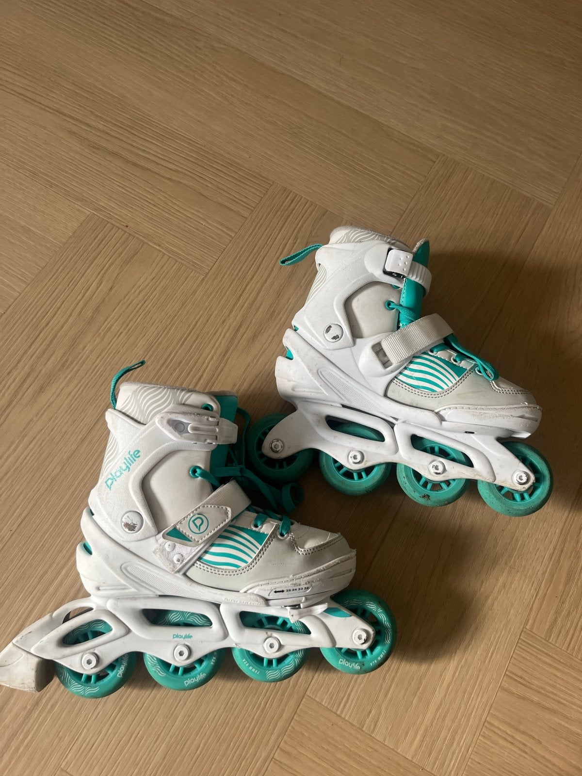 Playlife inline skates - Verstelbaar - Maat 32-35, Ophalen, Verstelbaar, Gebruikt, Kinderen