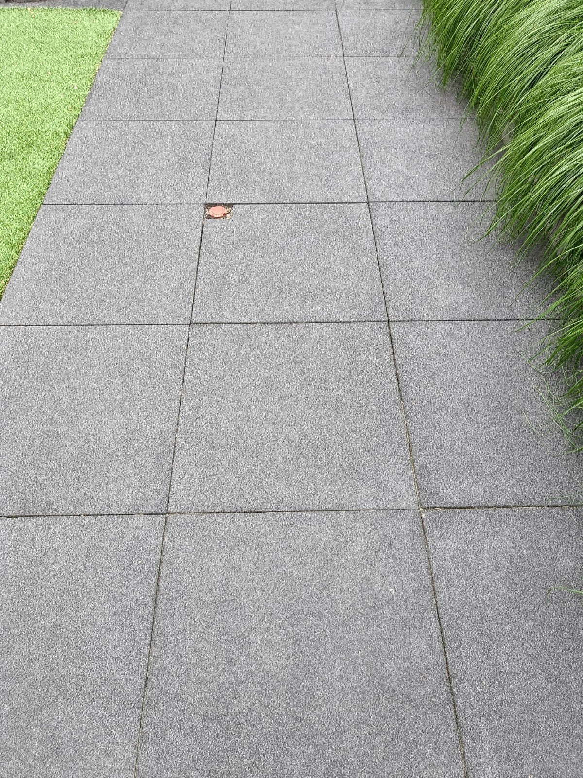27 Antracietgrijze terrastegels 60x60 cm, Tuin en Terras, Tegels en Klinkers, Gebruikt, Ophalen of Verzenden, 10 m² of meer, Beton